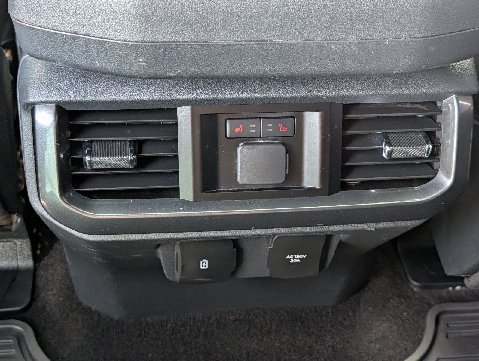 Used 2023 Ford F150 Lariat w/ Equipment Group 502A High AWD/4WD image 19