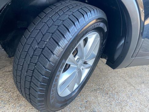 Used 2018 Kia Sorento LX image 11