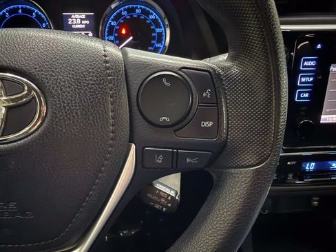 Used 2019 Toyota Corolla LE FWD image 24