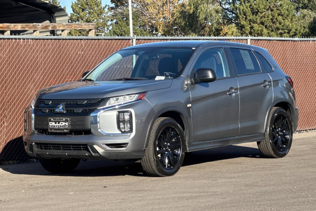 Used 2025 Mitsubishi Outlander Sport ES AWD/4WD image 4