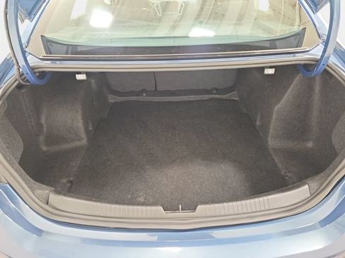 Used 2025 Chevrolet Malibu LT FWD image 34