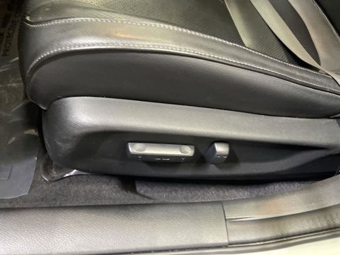Used 2018 Honda Civic EX-L image 12