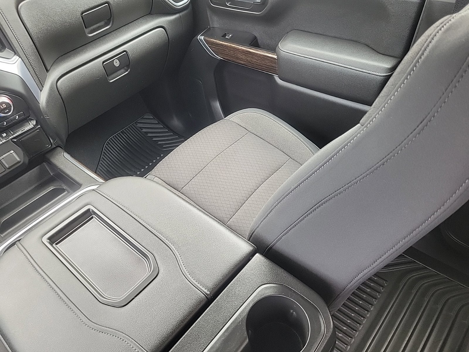 Used 2019 GMC Sierra 1500 Elevation w/ Elevation Value Package RWD image 18