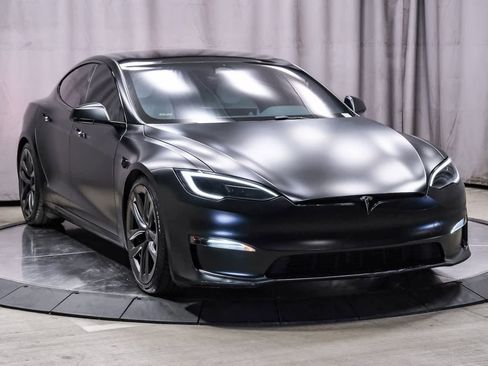 Used 2023 Tesla Model S Standard Range image 5