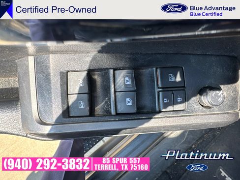 Used 2023 Toyota Tacoma TRD Sport w/ Technology Package AWD/4WD image 18