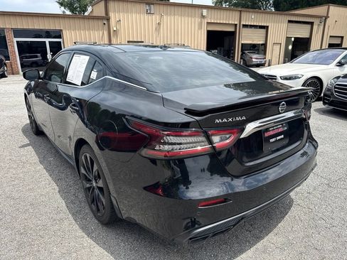Used 2019 Nissan Maxima SR w/ Premium Package FWD image 4