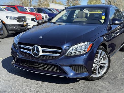 Used 2019 Mercedes-Benz C 300 Sedan image 3