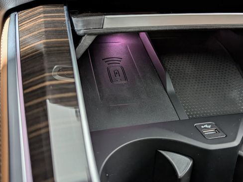 Used 2025 BMW X5 xDrive40i w/ Premium Package image 32