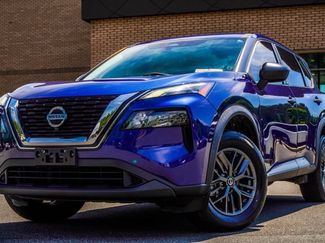 Used 2021 Nissan Rogue S FWD video 1