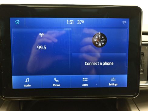 Used 2021 Ford Explorer XLT w/ Equipment Group 202A image 15