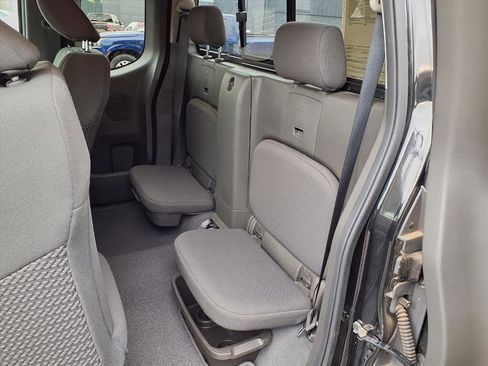 Used 2019 Nissan Frontier SV w/ Value Truck Package image 13