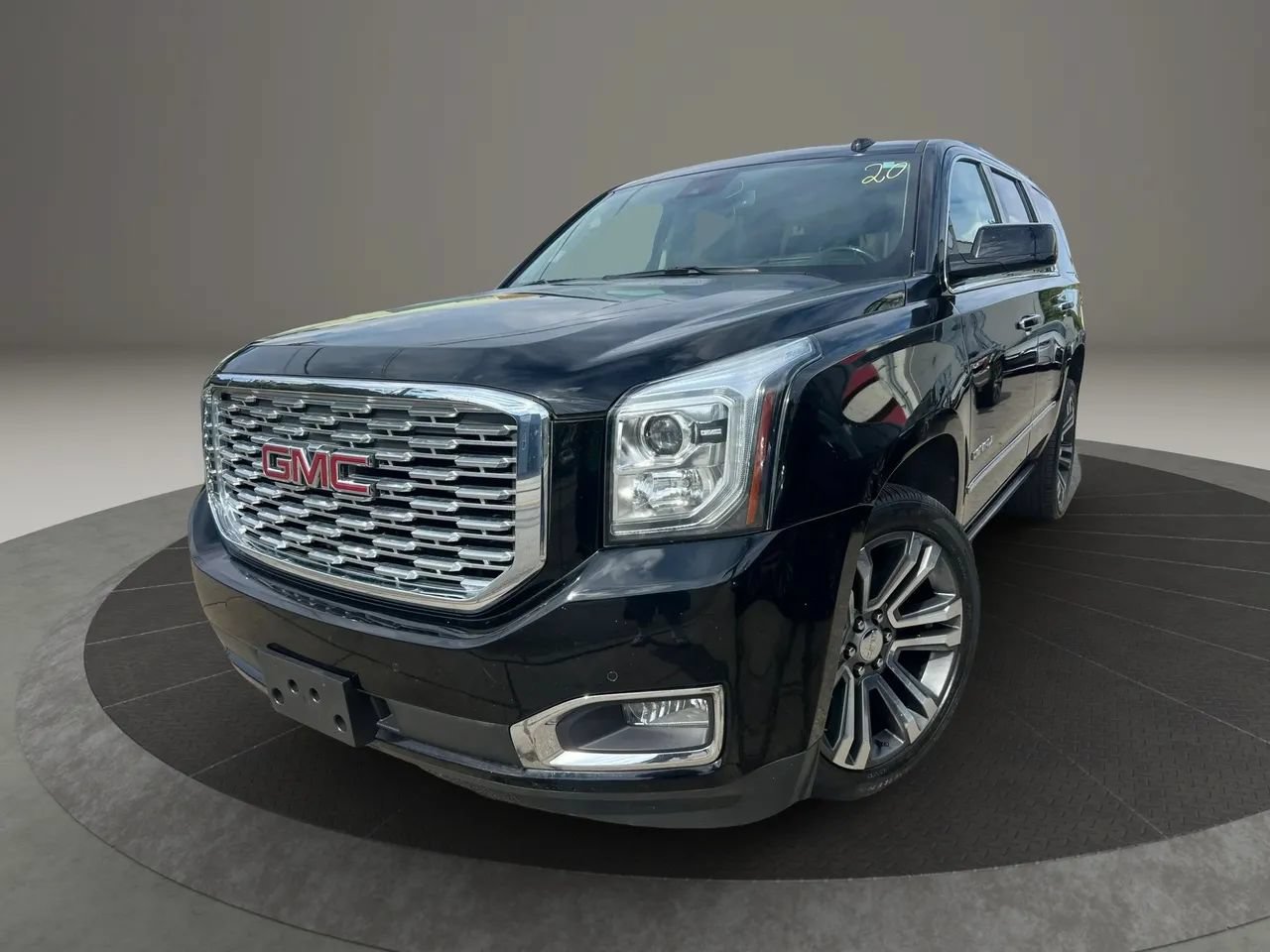 Used 2020 GMC Yukon Denali w/ Denali Premium Package AWD/4WD image 1