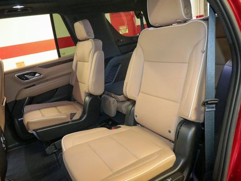 Used 2021 Chevrolet Tahoe Premier w/ Texas Edition image 15