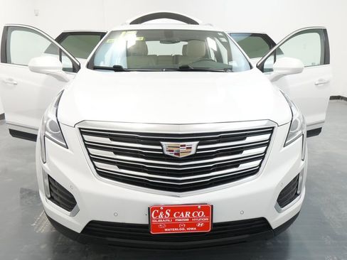 Used 2017 Cadillac XT5 Luxury w/ LPO, Wheel Lock Package image 32