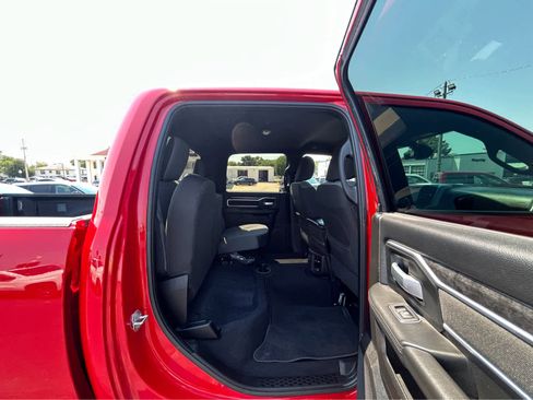 Used 2024 RAM 2500 Big Horn w/ Bed Utility Group image 10