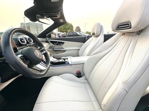 Certified 2025 Mercedes-Benz CLE 300 4MATIC Cabriolet image 25