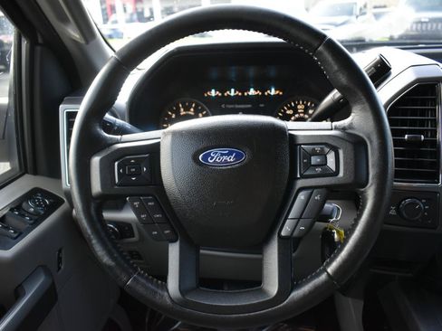 Used 2018 Ford F150 XLT w/ Equipment Group 302A Luxury AWD/4WD image 14