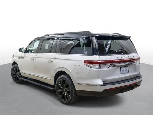 Used 2022 Lincoln Navigator L Black Label image 8