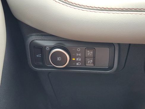 New 2026 Ford Explorer Active w/ Active Comfort Package RWD image 22