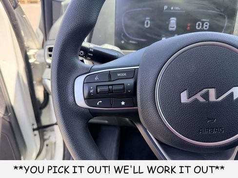 Used 2023 Kia Sportage LX FWD image 17