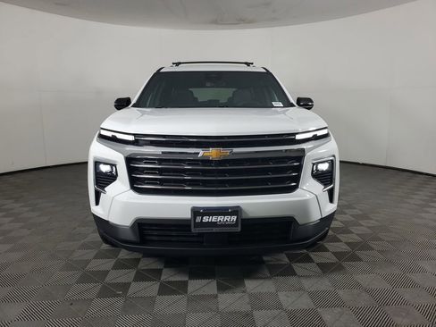 New 2026 Chevrolet Traverse LT w/ Sun and Wheel Package image 9