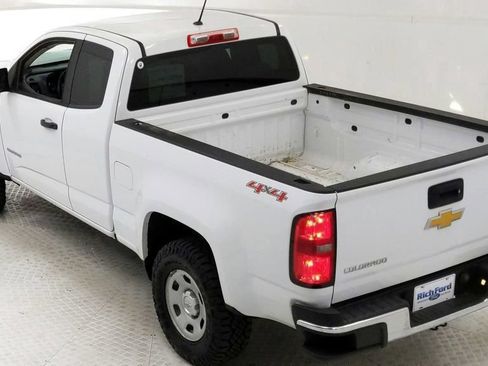Used 2018 Chevrolet Colorado W/T w/ WT Convenience Package AWD/4WD image 17