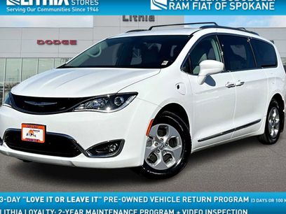 Used 2018 Chrysler Pacifica Touring-L