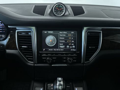 Used 2015 Porsche Macan S AWD/4WD image 17
