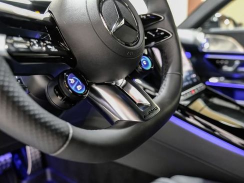 Used 2025 Mercedes-Benz SL 43 AMG image 21