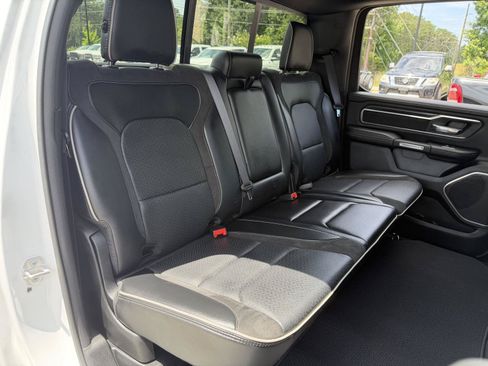 Used 2023 RAM 1500 Laramie AWD/4WD image 18