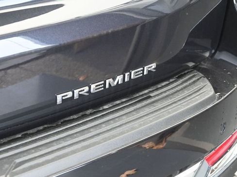 New 2026 Chevrolet Suburban Premier image 12