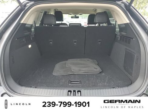 Certified 2023 Lincoln Nautilus AWD w/ Premium Package image 22