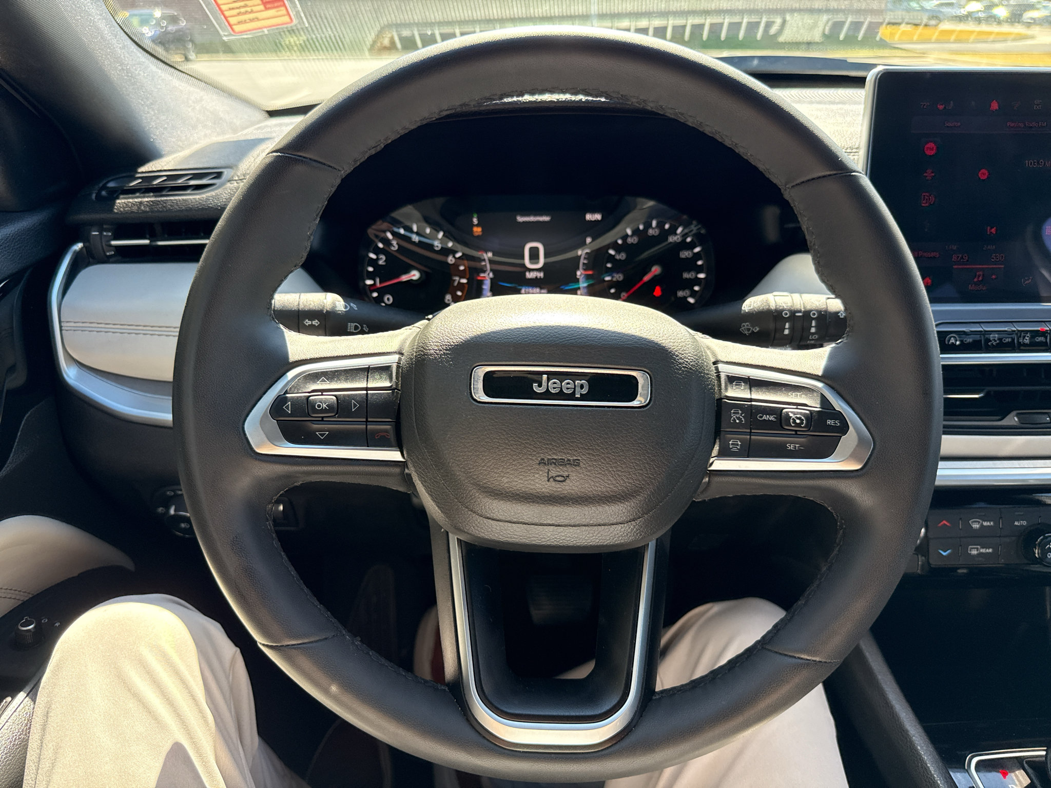 Used 2025 Jeep Compass Limited AWD/4WD image 22