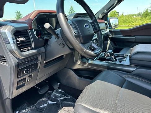 Used 2021 Ford F150 Lariat w/ Equipment Group 502A High AWD/4WD image 18