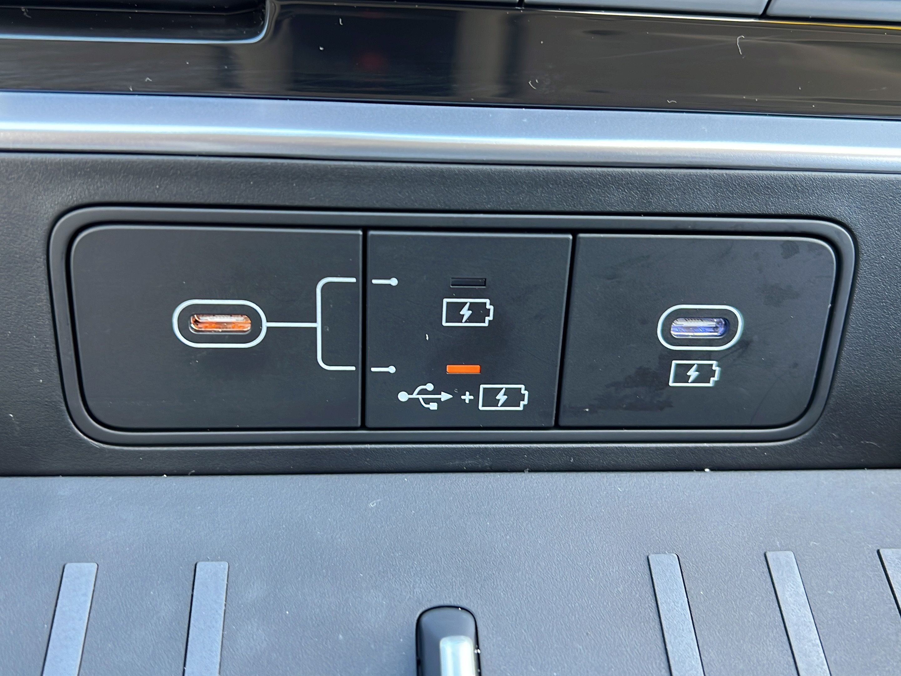 Certified 2024 Hyundai Santa Fe SE FWD image 20