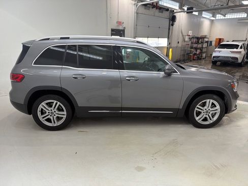 Used 2020 Mercedes-Benz GLB 250 4MATIC image 7