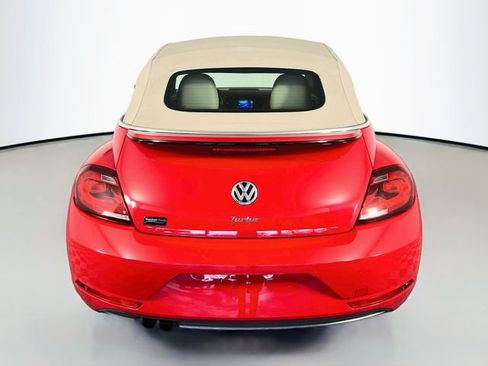 Used 2019 Volkswagen Beetle 2.0T S FWD image 7