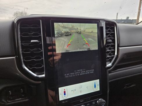 New 2025 Ford Ranger XLT w/ FX4 Off-Road Package image 15