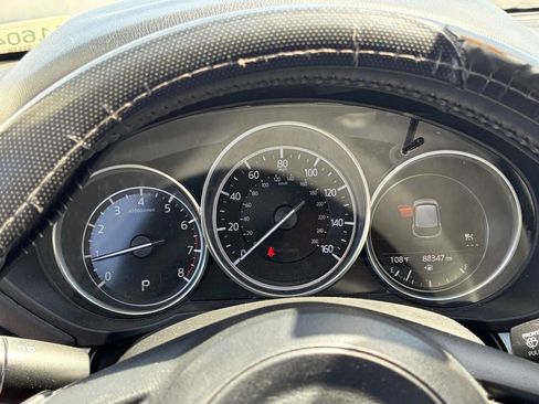Used 2021 MAZDA CX-5 Touring FWD image 10