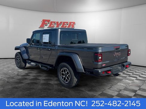 Used 2025 Jeep Gladiator Rubicon w/ Safety Group AWD/4WD image 4
