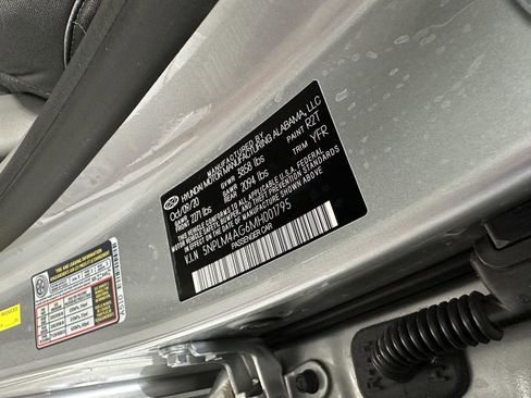Certified 2021 Hyundai Elantra SEL FWD image 16