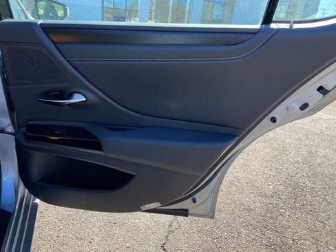 Certified 2023 Lexus ES 350 w/ Premium Package image 31
