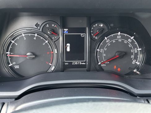 Used 2024 Toyota 4Runner SR5 Premium image 18