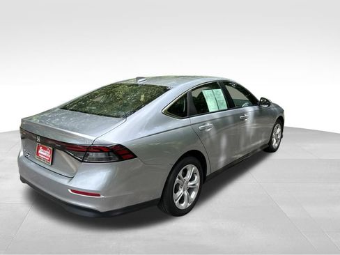 Used 2026 Honda Accord LX image 5