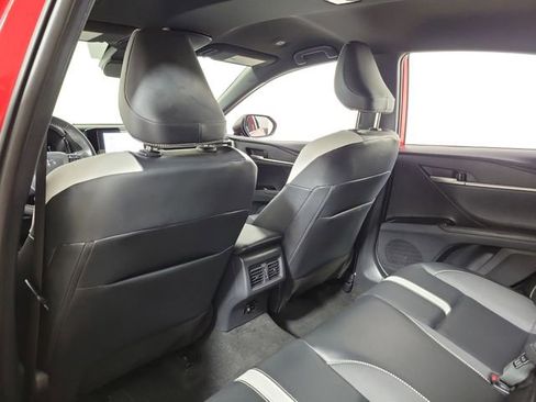 Used 2026 Toyota Camry SE FWD image 11