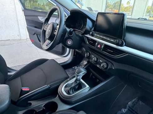 Used 2024 Kia Forte LX FWD image 18