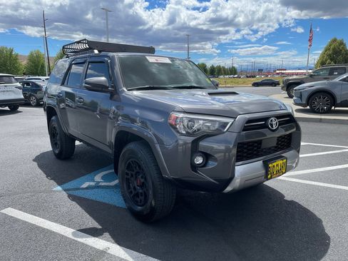 Certified 2023 Toyota 4Runner TRD Off-Road Premium w/ Moonroof Package AWD/4WD image 1