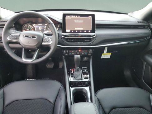 New 2026 Jeep Compass Latitude w/ Quick Order Package 29K image 9