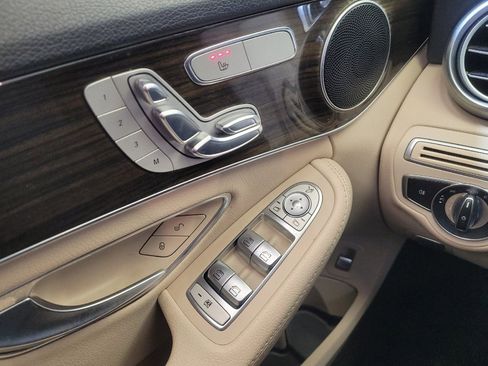 Used 2018 Mercedes-Benz C 300 4MATIC Sedan image 27
