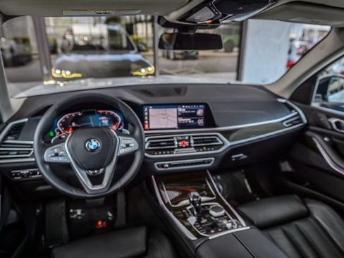 Used 2020 BMW X7 xDrive40i AWD/4WD image 24